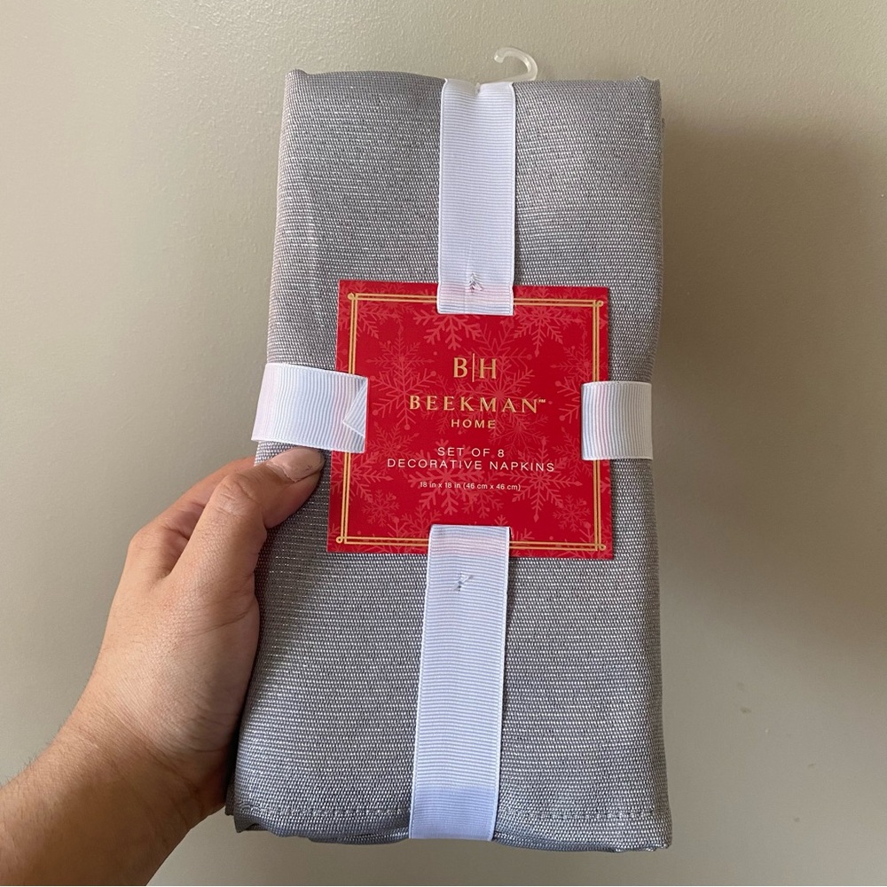 NWT Beekman | Silver Set of 8 Napkins